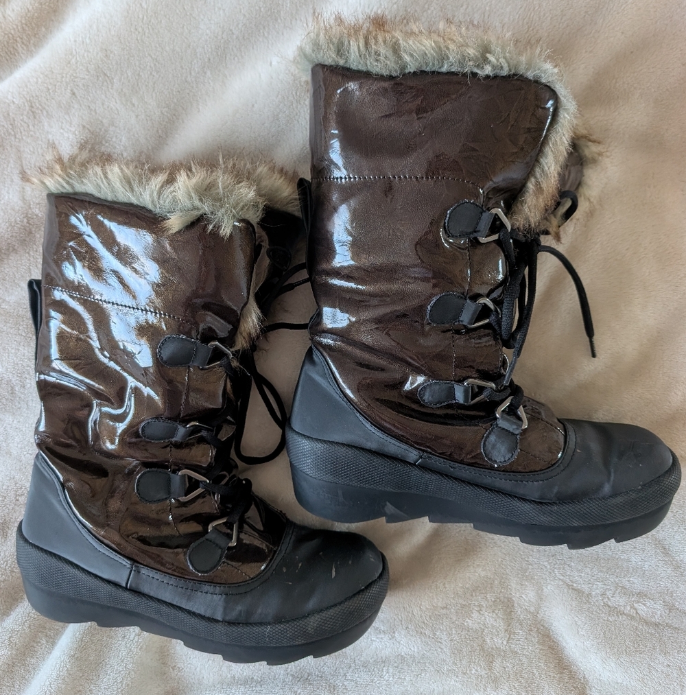 Cougar Shiny Brown and Black Winter Boots
